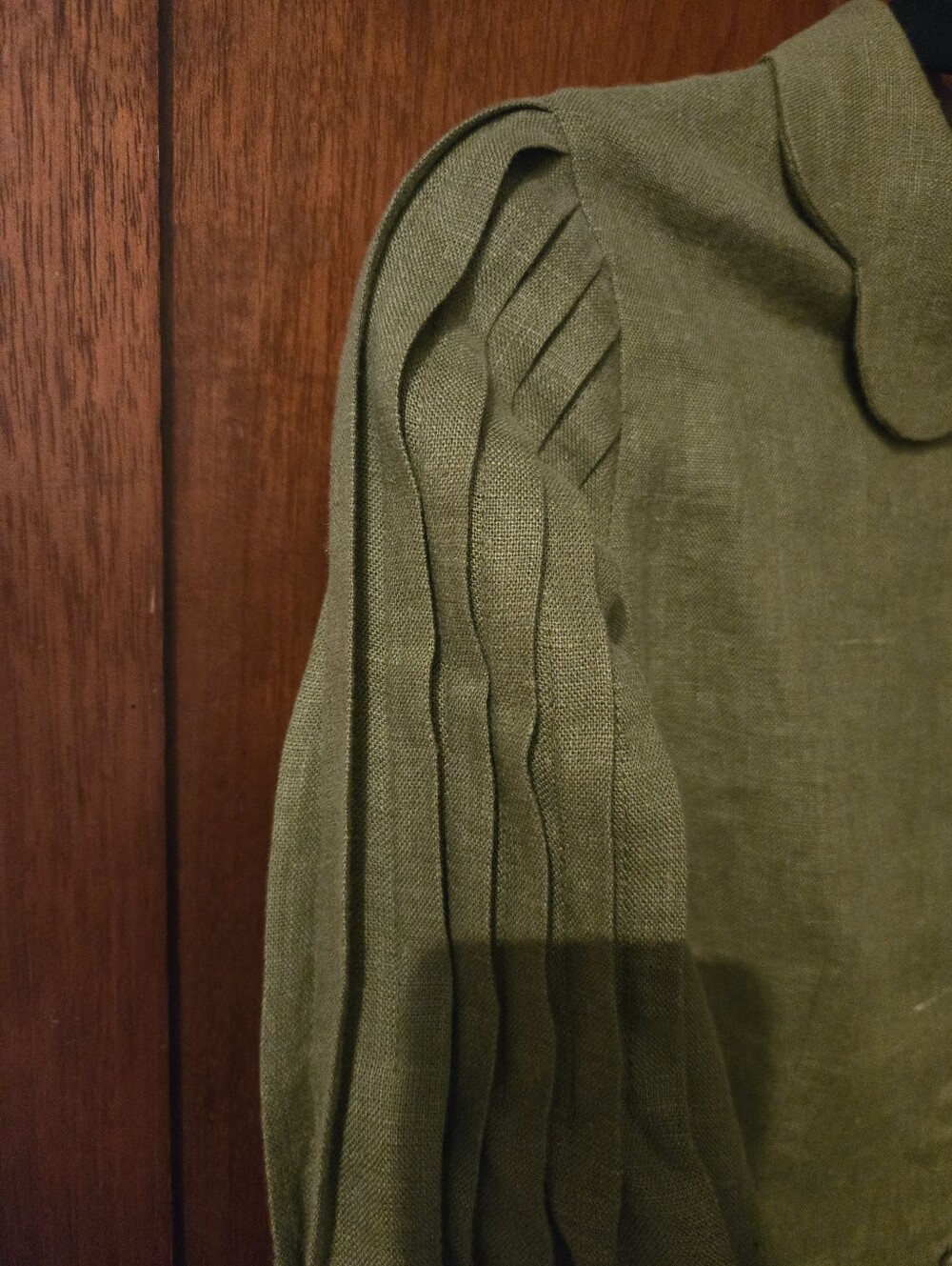 LWA Beth Blouse Moss Green Small - Picture 10 of 10